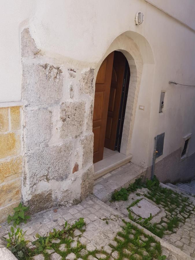 Appartamento Tipico In Piccolo Borgo Abruzzese Terranera Exterior foto